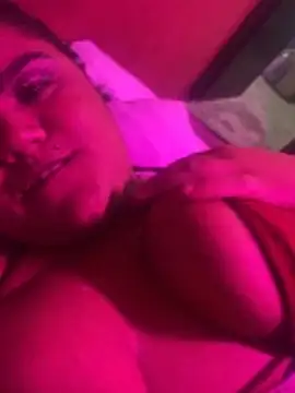 MorenaCariok online show from February 18, 2026, 6:33 am