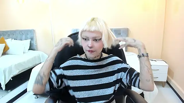 Bela Craxkerr online show from March 27, 2026, 7:59 pm