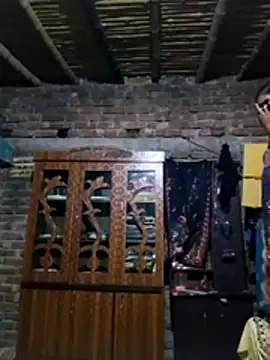 Hot Sweeti online show from March 19, 2026, 2:39 pm