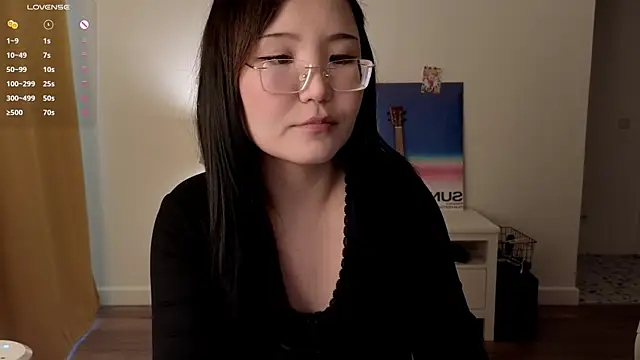 nullgirl online show from July 17, 2026, 2:31 am