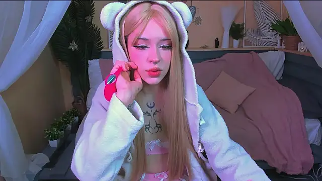 ArielBlis online show from February 3, 2026, 5:38 am