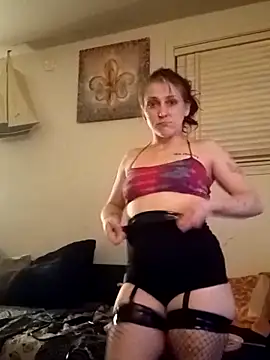 Snapshot of LadySn0w26 chatting on February 4, 2026, 3:45 am LadySn0w26 online show from February 4, 2026, 3:45 am