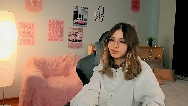 Snapshot of dinnerwithflowers chatting on March 2, 2026, 1:07 pm dinnerwithflowers online show from March 2, 2026, 1:07 pm