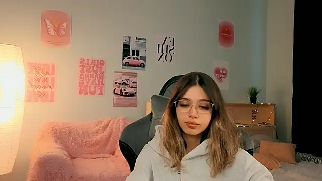 Snapshot of dinnerwithflowers chatting on March 1, 2026, 1:11 pm dinnerwithflowers online show from March 1, 2026, 1:11 pm