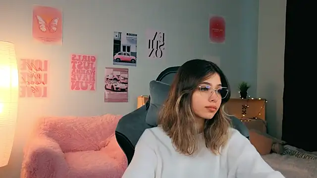 Snapshot of dinnerwithflowers chatting on February 20, 2026, 12:51 pm dinnerwithflowers online show from February 20, 2026, 12:51 pm