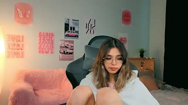 Snapshot of dinnerwithflowers chatting on February 17, 2026, 1:08 pm dinnerwithflowers online show from February 17, 2026, 1:08 pm