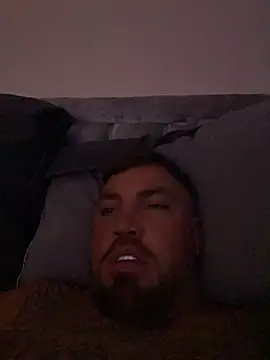 mancguy20 online show from June 18, 2026, 9:09 pm