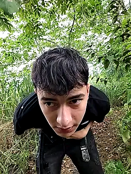 attractive-sexx online show from April 16, 2026, 9:39 pm