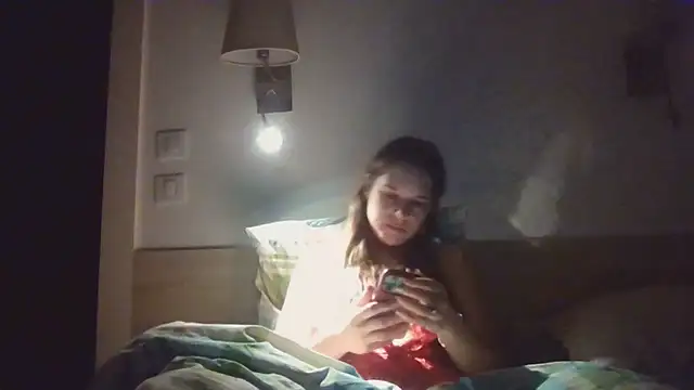 Snapshot of NyraLuna chatting on February 12, 2026, 11:15 pm NyraLuna online show from February 12, 2026, 11:15 pm