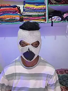 hotcopuleandsweet online show from May 24, 2026, 2:06 pm