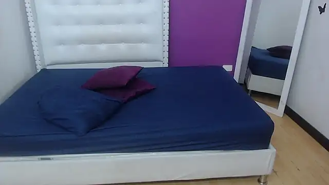 Natasha knoxxx online show from January 16, 2026, 8:13 pm