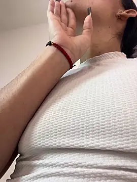 Aliison1  online show from March 13, 2026, 9:42 pm