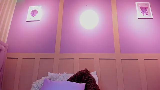 LilithAllenn online show from February 22, 2026, 4:15 am