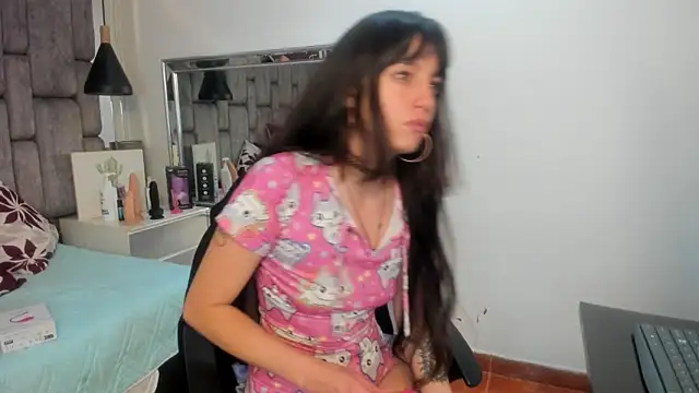 JenniQ69 online show from March 7, 2026, 1:38 pm