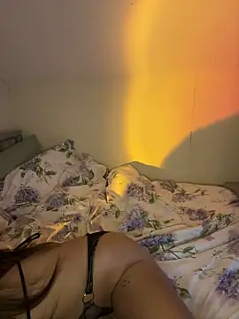 Snapshot of Sadiemissxx chatting on February 17, 2026, 8:28 pm Sadiemissxx online show from February 17, 2026, 8:28 pm