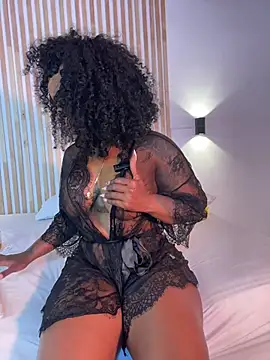 pamelamendez 1 online show from May 17, 2026, 11:16 pm