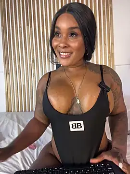 Snapshot of pamelamendez_1 chatting on July 6, 2026, 10:12 pm pamelamendez 1 online show from July 6, 2026, 10:12 pm