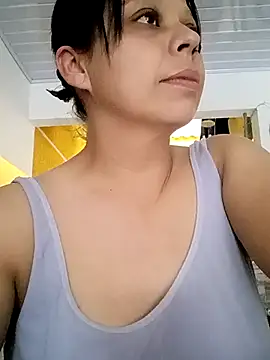 RossyAlvarez online show from April 12, 2026, 10:57 pm