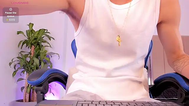 LennerCollins  online show from June 2, 2026, 5:57 pm