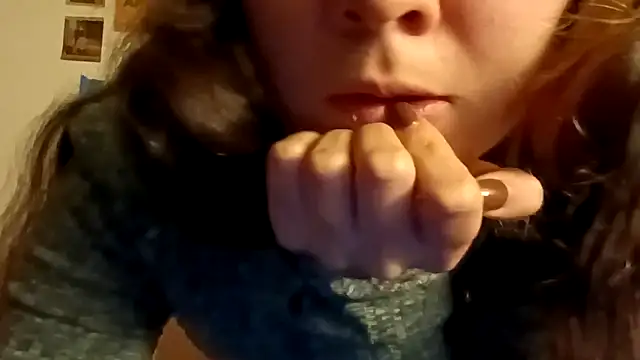 Raven  5 online show from February 12, 2026, 4:23 am