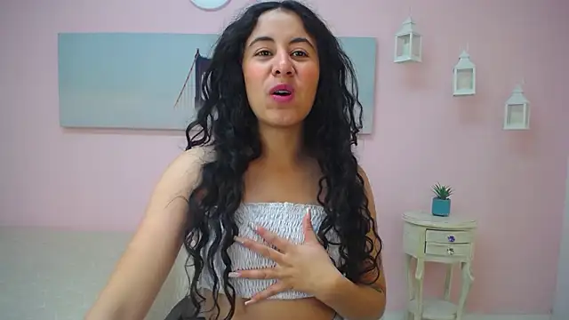 scarlett clyde online show from January 17, 2026, 12:31 pm