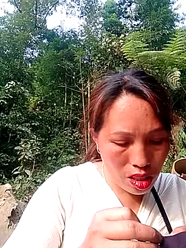 Gummiesu online show from March 3, 2026, 9:49 am