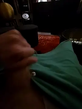 Snapshot of BlnAktivGay chatting on February 6, 2026, 4:58 pm BlnAktivGay online show from February 6, 2026, 4:58 pm