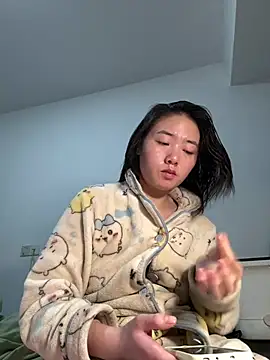 Cheating-wife online show from April 9, 2026, 7:25 am