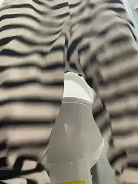 Cheating-wife online show from January 16, 2026, 12:42 pm