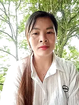 Bling sexy online show from March 29, 2026, 12:12 am