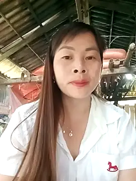 Bling sexy online show from April 11, 2026, 12:40 am