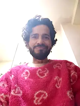 Chico200001 online show from January 19, 2026, 7:56 am