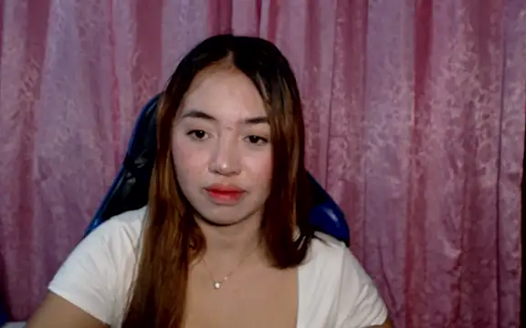 pinay mayahiga online show from May 11, 2026, 2:40 pm