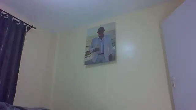 Snapshot of vhahangwele12 chatting on April 25, 2026, 1:41 pm vhahangwele12 online show from April 25, 2026, 1:41 pm