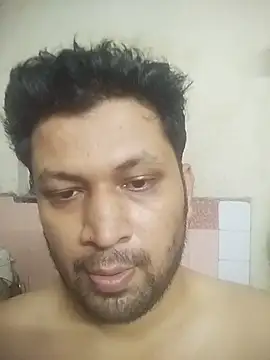 Pravin9562 online show from April 7, 2026, 7:59 pm