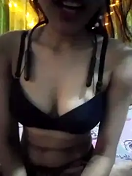 Snapshot of Maliha_Chowdhury chatting on May 17, 2026, 6:19 pm Maliha Chowdhury online show from May 17, 2026, 6:19 pm
