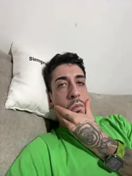 ANGELPRIVVT online show from January 17, 2026, 11:30 pm