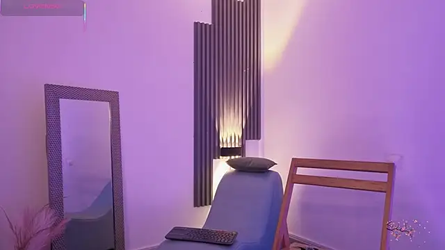 fransheskarossi online show from February 27, 2026, 12:16 pm