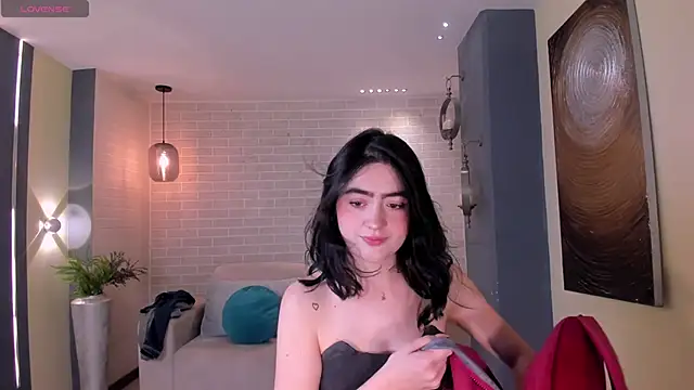 DaliaRose  online show from February 10, 2026, 8:08 pm