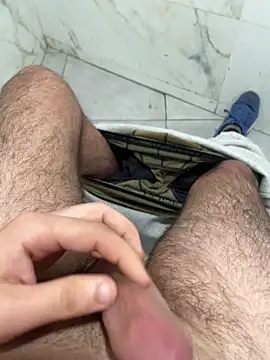 Snapshot of Ilyass_heway chatting on February 10, 2026, 10:58 am Ilyass heway online show from February 10, 2026, 10:58 am