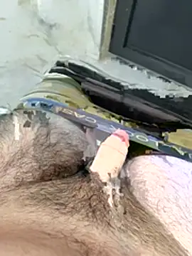 Snapshot of Ilyass_heway chatting on February 18, 2026, 2:02 pm Ilyass heway online show from February 18, 2026, 2:02 pm