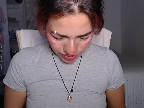 Snapshot of julieth_spencer1 chatting on February 20, 2026, 2:19 pm julieth spencer1 online show from February 20, 2026, 2:19 pm