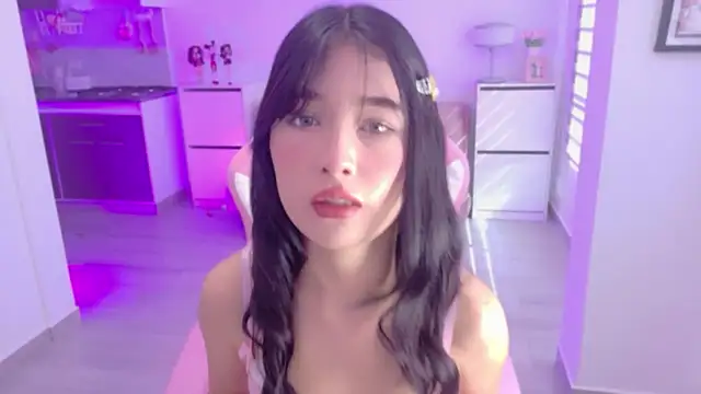 Blush Marie online show from April 9, 2026, 8:26 pm