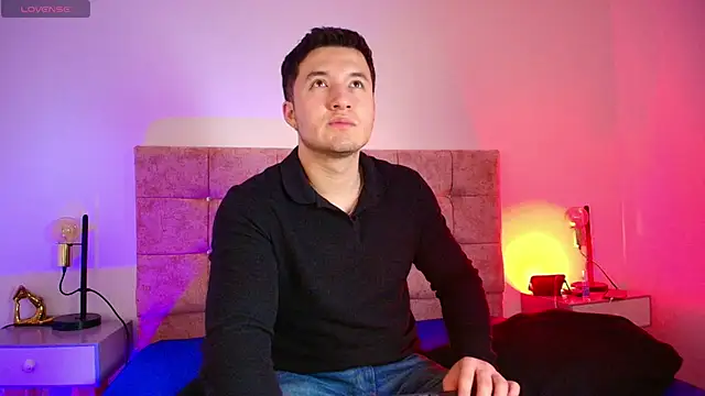 Alexander Connor online show from February 19, 2026, 12:24 pm