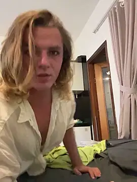 nikkiasspussy online show from April 29, 2026, 5:30 pm