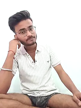 sdgjjkkmm online show from March 27, 2026, 8:26 am