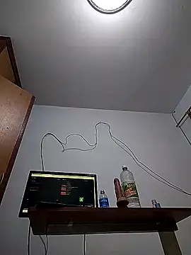 Eva Ferrari online show from March 26, 2026, 5:33 pm