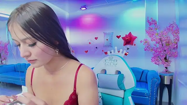 Snapshot of Zoe_swan chatting on February 25, 2026, 11:32 am Zoe swan online show from February 25, 2026, 11:32 am