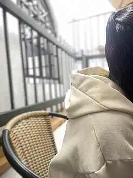 Snapshot of AuroraJohns_Pink chatting on February 1, 2026, 5:33 pm AuroraJohns Pink online show from February 1, 2026, 5:33 pm