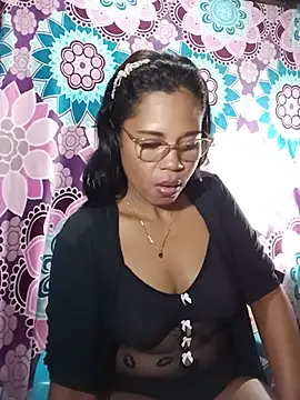 Snapshot of Yandris_1212 chatting on May 30, 2026, 12:06 am Yandris 1212 online show from May 30, 2026, 12:06 am